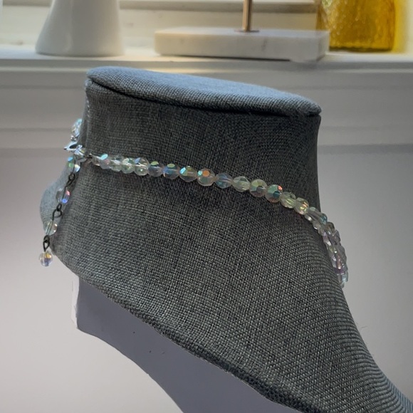 Vintage 1960’s Glass Aurora Beaded Adjustable Necklace. Absolutely Gorgeous! - Picture 2 of 10